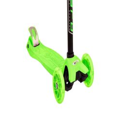 Nessiworld Shinaro Maxi Led Işıklı 3 Tekerlekli Yükseklik Ayarlı Yeşil Scooter