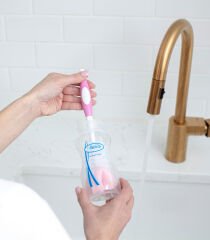Nessiworld   Emzik ve Biberon Temizleme Fırçası Pembe