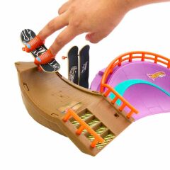 Nessiworld HMK01 Hot Wheels Skate Ahtapot Kaykay Parkı Oyun Seti