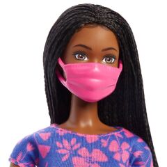 Nessiworld HGX55 Barbie Brooklyn Seyahatte Bebeği ve Aksesuarları