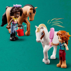 Nessiworld LEGO Friends Autumn’un At Ahırı 41745
