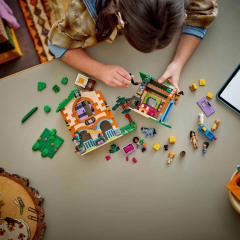 Nessiworld LEGO Friends Midilli Çiftliği ve Ahır 42654