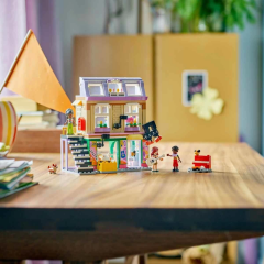 Nessiworld LEGO Friends Müzik Mağazası ve Daire 42653
