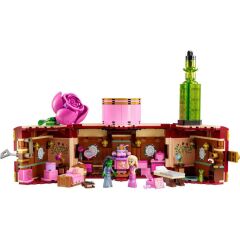 Nessiworld 75683 Lego Wicked - Elphaba ve Glindanın Yurdu 740 parça +8 yaş